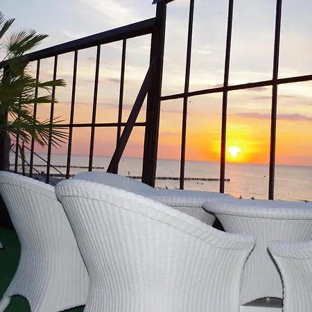 Baltyk Nad Morzem-przy Plazy Niechorze