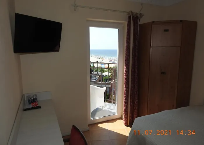 Baltyk Nad Morzem-przy Plazy B&B 니에초르체