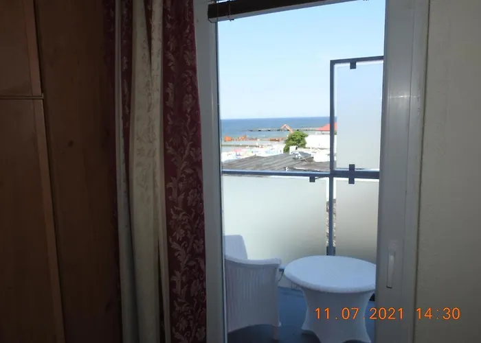 Baltyk Nad Morzem-przy Plazy Bed & Breakfast